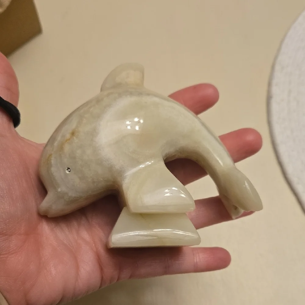 Cream Dolphin Figurine - Picture 2 of 5